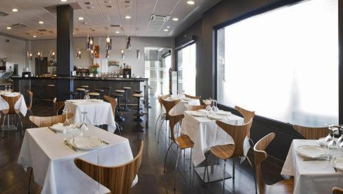 Hotel Valcarce Leon Onzonilla Ngoại thất bức ảnh